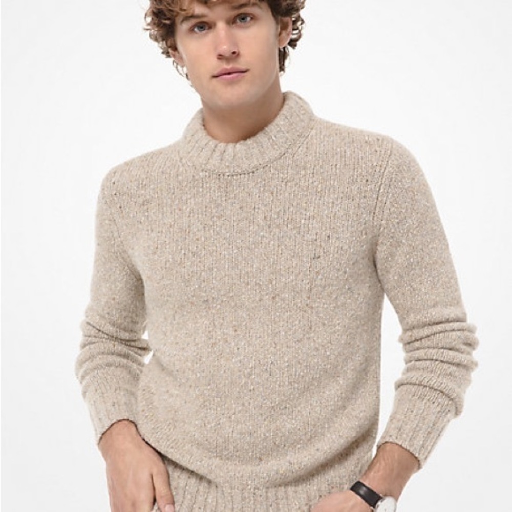 NWT Michael Kors Italian Yarn Wool Crew Neck Sweater - Luxurious and Cozy